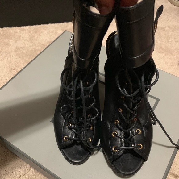 Tom Ford leather Lace up bootie - Picture 3 of 8